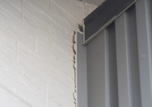 外壁塗装について・・金属系サイディング壁の劣化