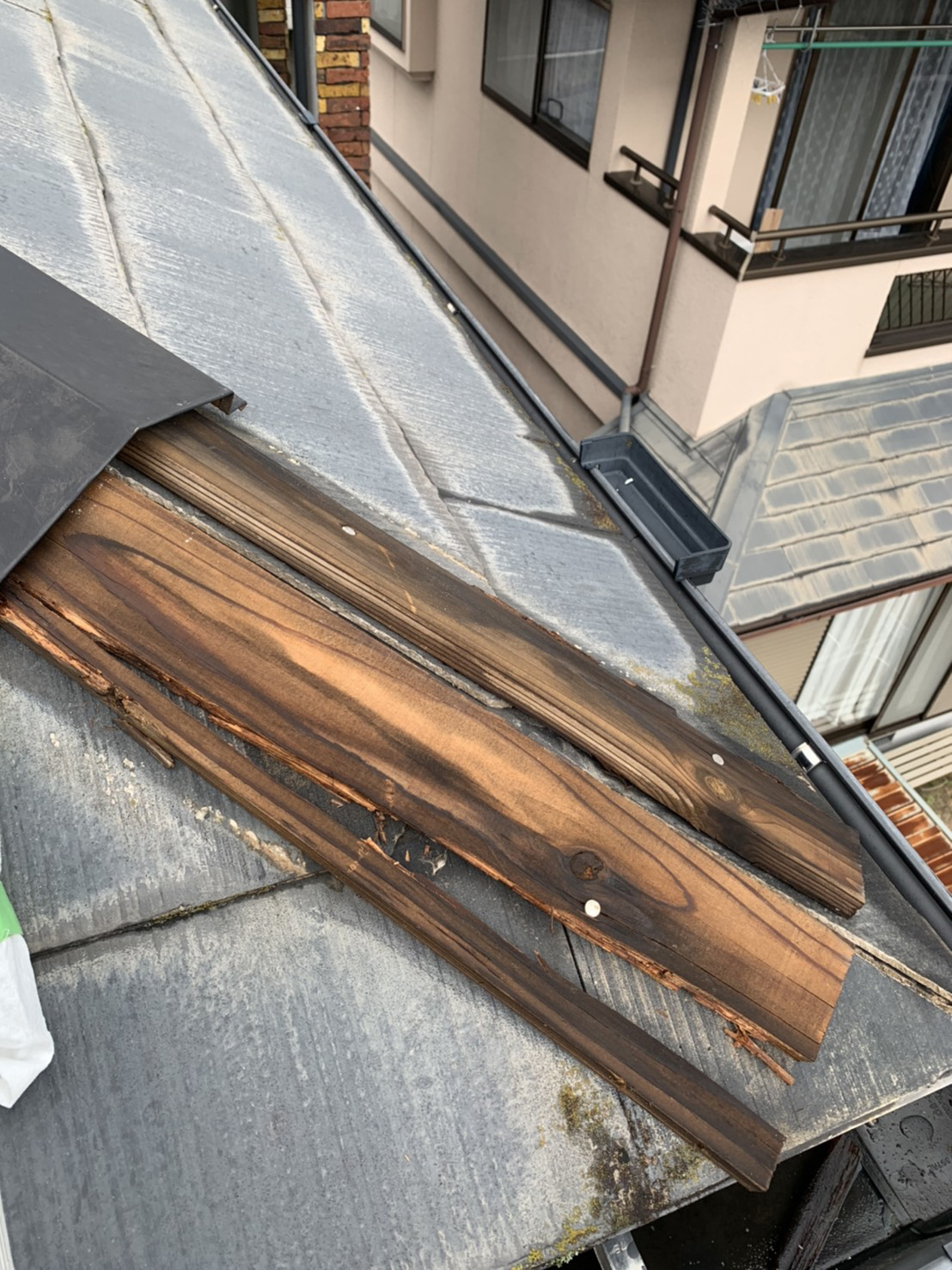 屋根板金の修理